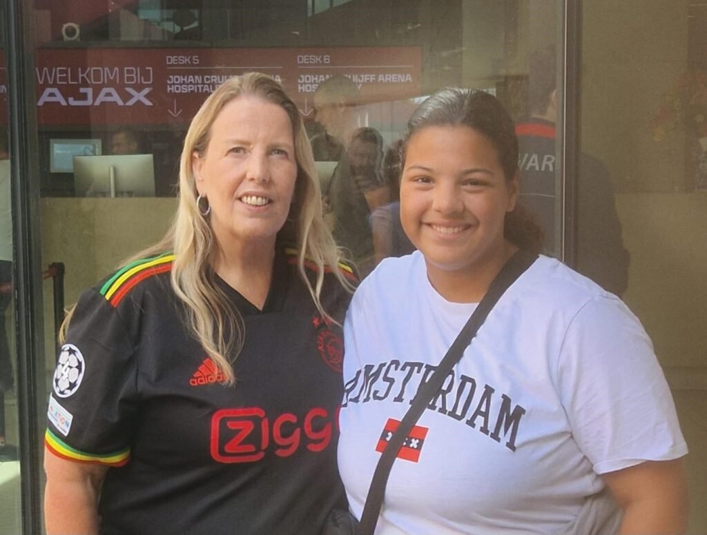 Ajax Heracles buiten ArenA