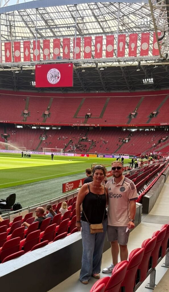 Astrid en Dylan in ArenA